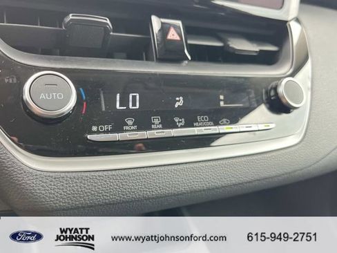 Used 2024 Toyota Corolla LE image 32