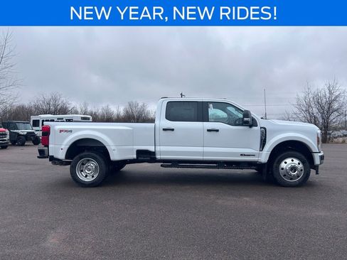 New 2026 Ford F450 XLT w/ 360-Degree Camera Package AWD/4WD image 7