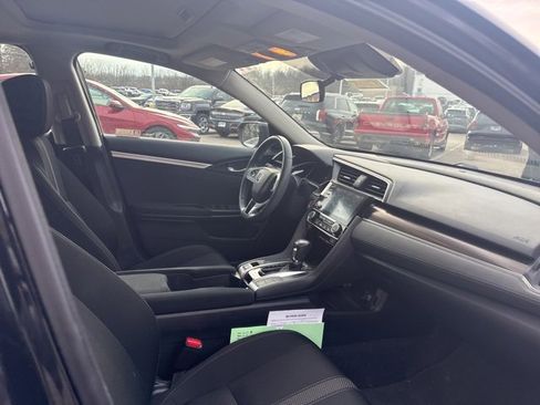 Used 2019 Honda Civic EX image 7