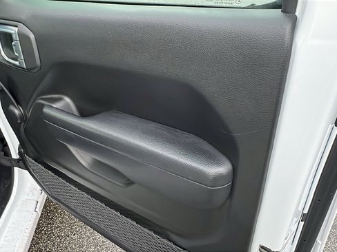 Used 2024 Jeep Wrangler Sport image 17