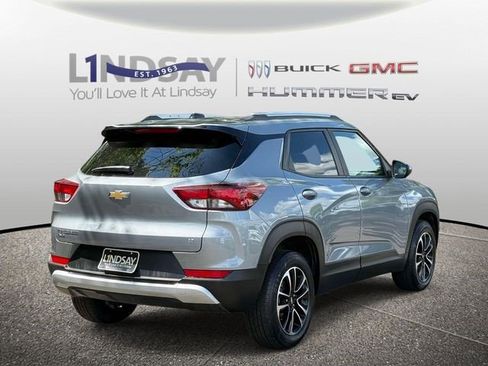 Certified 2025 Chevrolet TrailBlazer LT AWD/4WD image 2