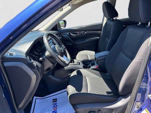 Used 2020 Nissan Rogue SV AWD/4WD image 9