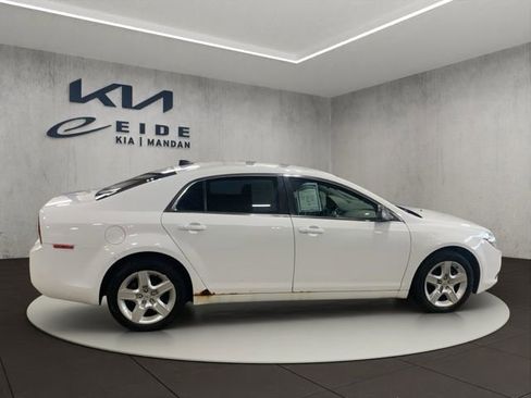 Used 2012 Chevrolet Malibu LS FWD image 4
