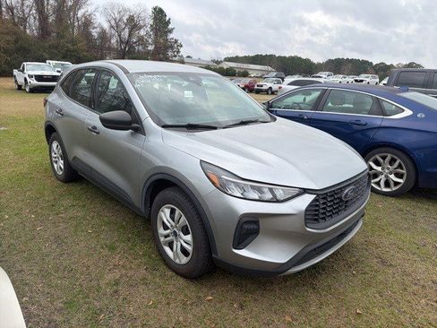 Used 2023 Ford Escape AWD image 10