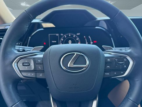 Used 2024 Lexus NX 250 FWD w/ Cold Area Package image 17