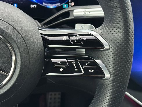 Certified 2023 Mercedes-Benz EQS 580 4MATIC Sedan image 31