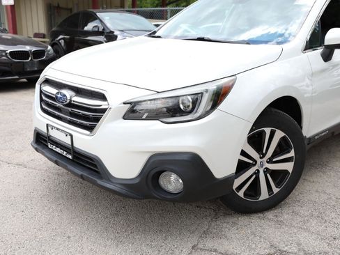 Used 2019 Subaru Outback 2.5i Limited w/ Popular Package #2 AWD/4WD image 2