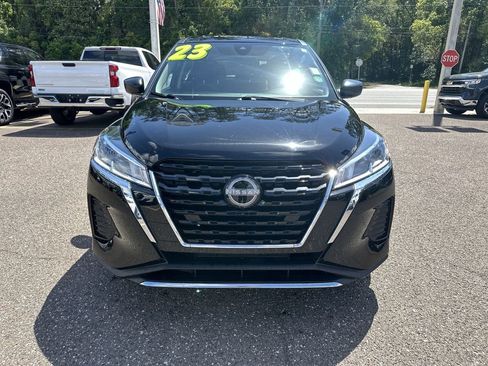 Used 2023 Nissan Kicks S FWD image 11