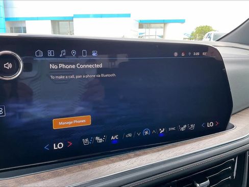 Used 2025 Chevrolet Tahoe High Country AWD/4WD image 68