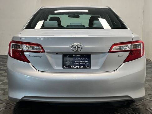 Used 2014 Toyota Camry LE FWD image 21