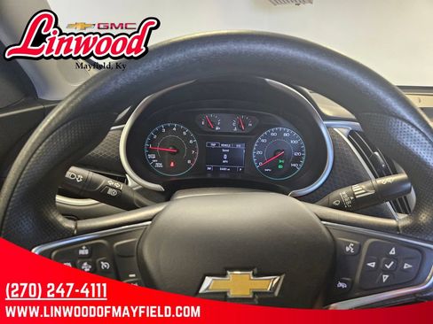Used 2023 Chevrolet Malibu LT FWD image 20