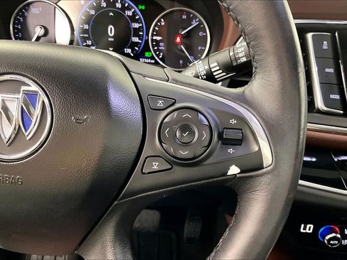 Used 2020 Buick Enclave Avenir w/ Avenir Technology Package AWD/4WD image 24