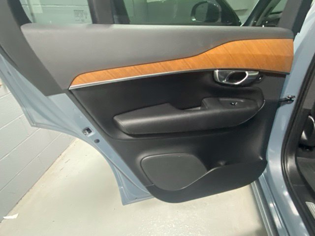Used 2023 Volvo XC90 T8 Core w/ Protection Package Premier AWD/4WD image 8
