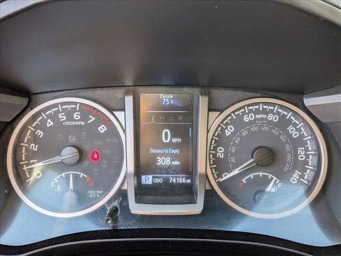 Used 2021 Toyota Tacoma SR5 w/ Trail Edition RWD image 10