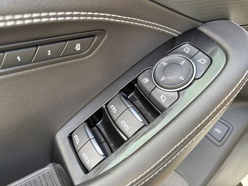 Used 2024 Cadillac CT5 V Blackwing w/ Driver Assist Package RWD image 25