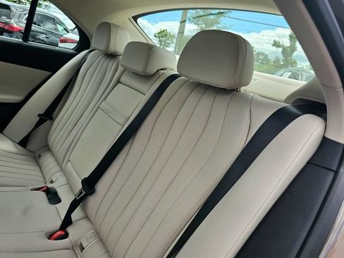 New 2026 Mercedes-Benz E 450 4MATIC Sedan image 22