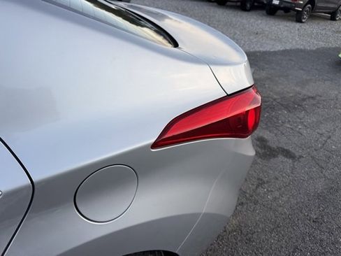 Used 2013 Hyundai Elantra GLS w/ Preferred Pkg image 14