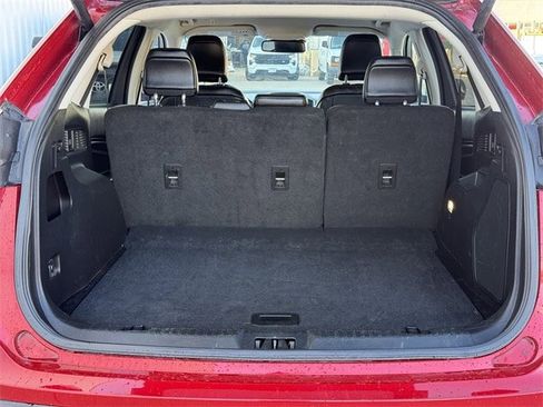 Used 2024 Ford Edge Titanium image 32