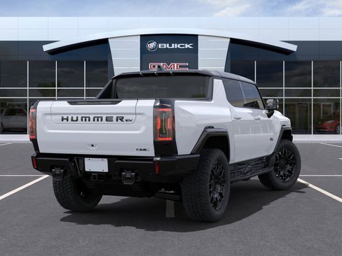 New 2025 GMC Hummer EV 3X w/ LPO, Illumination Package image 38