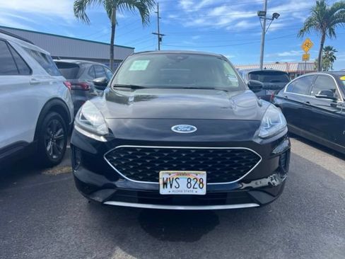 Used 2020 Ford Escape SE AWD/4WD image 2