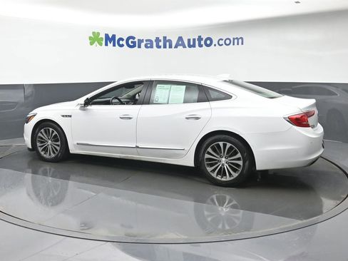 Used 2018 Buick LaCrosse Essence image 21