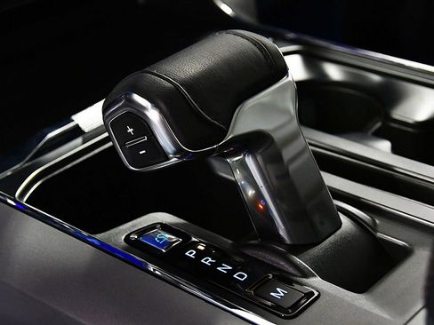 Used 2024 Ford F150 Lariat w/ Equipment Group 502A High image 32