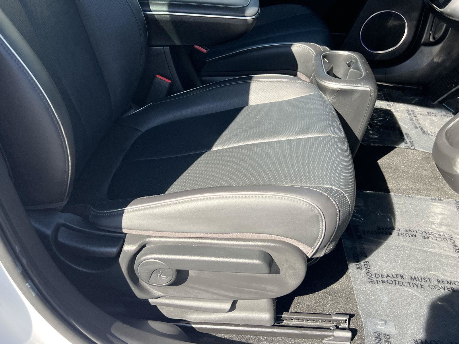Certified 2023 Hyundai Ioniq 5 SEL w/ Cargo Package AWD/4WD image 22