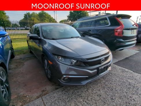 Used 2019 Honda Civic EX image 3