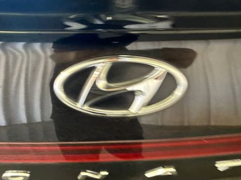 Used 2023 Hyundai Sonata SEL FWD image 11