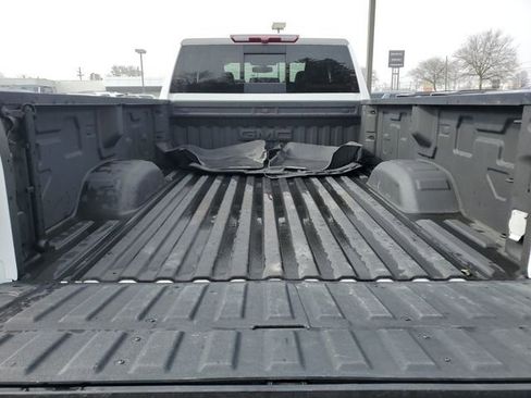 Used 2022 GMC Sierra 2500 SLT image 33