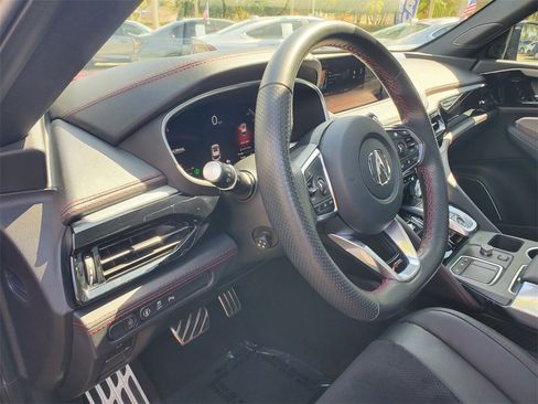 Used 2023 Acura MDX A-Spec image 15