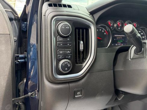 Used 2022 Chevrolet Silverado 1500 RST w/ Texas Edition Plus AWD/4WD image 27