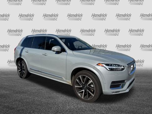 Certified 2024 Volvo XC90 B6 Ultimate w/ Lounge Package image 2