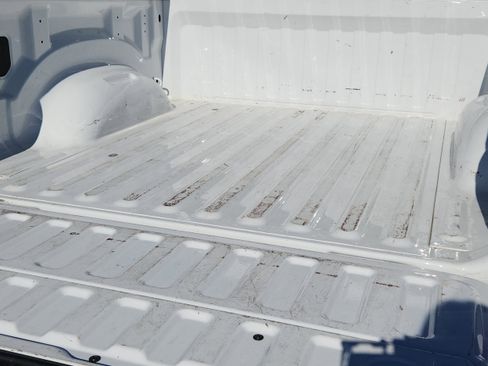 Used 2025 RAM 1500 Laramie image 27