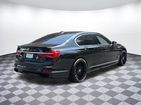Used 2017 BMW ALPINA B7 xDrive AWD/4WD image 9