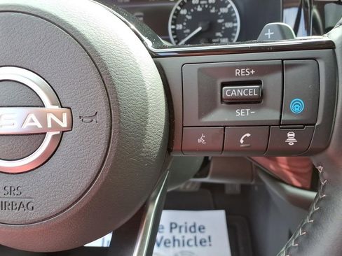 Used 2025 Nissan Pathfinder SL w/ SL Premium Package AWD/4WD image 21