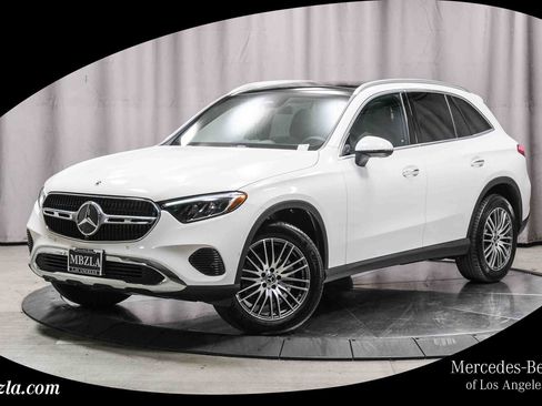Certified 2026 Mercedes-Benz GLC 300 image 1