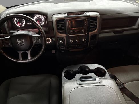 Used 2015 RAM 1500 Express AWD/4WD image 33