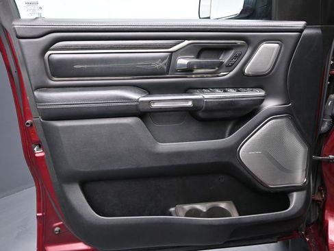 Used 2019 RAM 1500 Limited AWD/4WD image 10