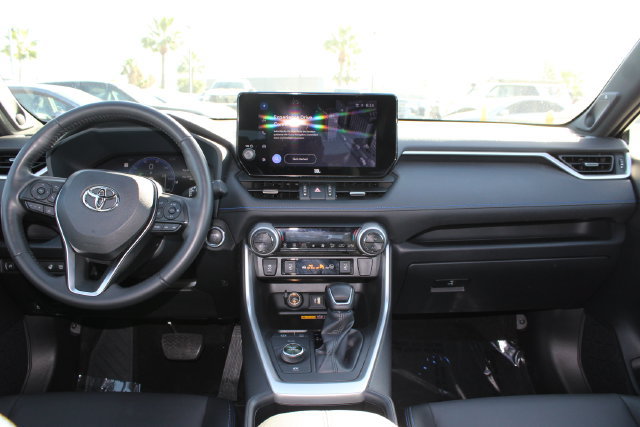 Used 2024 Toyota RAV4 XSE w/ Advanced Technology Package AWD/4WD image 10