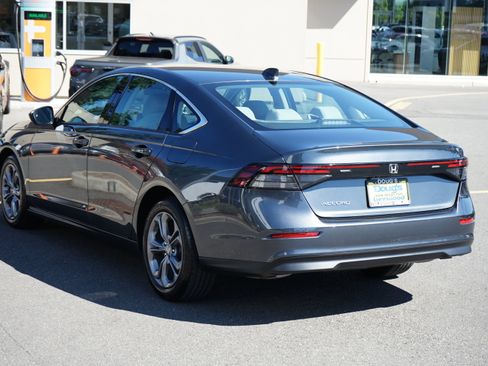 Used 2024 Honda Accord EX image 6