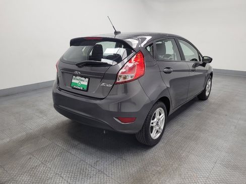 Used 2019 Ford Fiesta SE FWD image 9