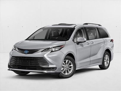 New 2025 Toyota Sienna LE