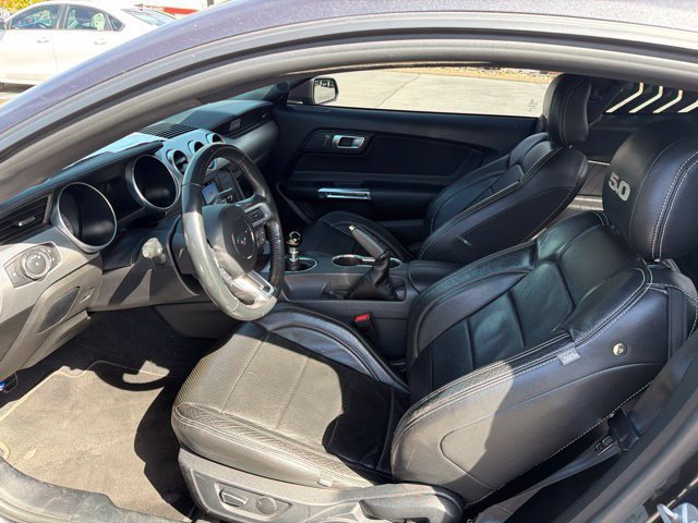 Used 2022 Ford Mustang GT RWD image 12