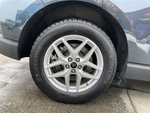 Used 2024 Ford Edge SEL image 12