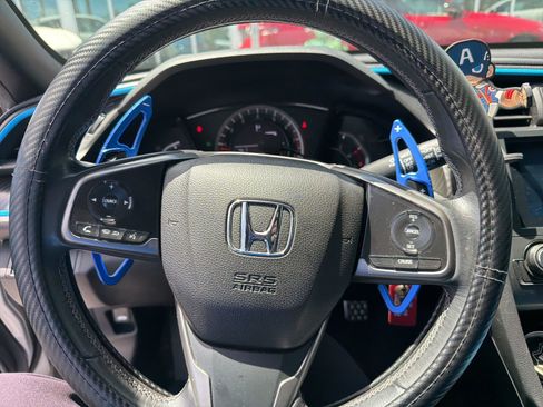 Used 2018 Honda Civic Sport image 22