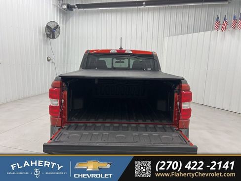 Used 2024 Ford Maverick Lariat image 21