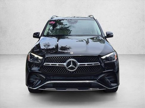 Used 2024 Mercedes-Benz GLE 350 4MATIC image 2
