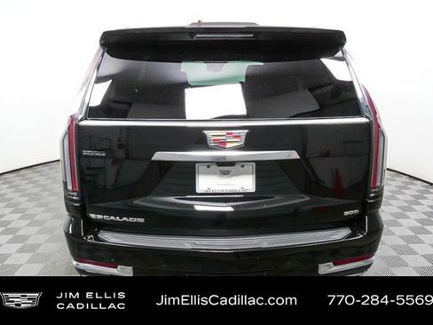 Certified 2026 Cadillac Escalade Luxury image 26