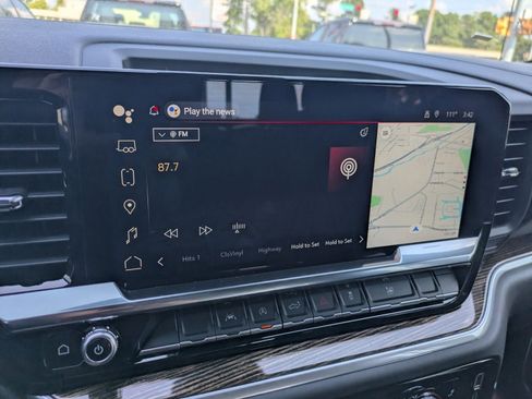 New 2024 GMC Sierra 1500 SLE w/ Preferred Package image 18